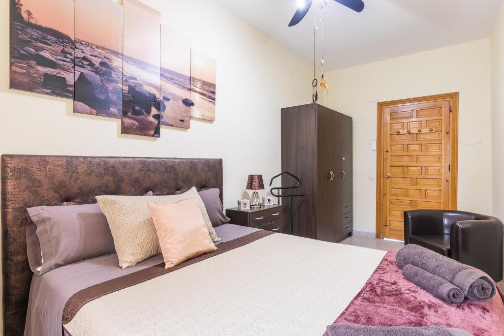 APARTAMENTOS TURISTICOS TURISToledo - 8