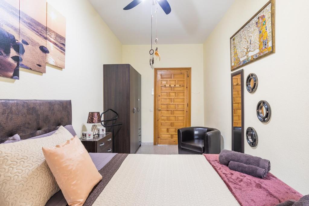 APARTAMENTOS TURISTICOS TURISToledo - 10