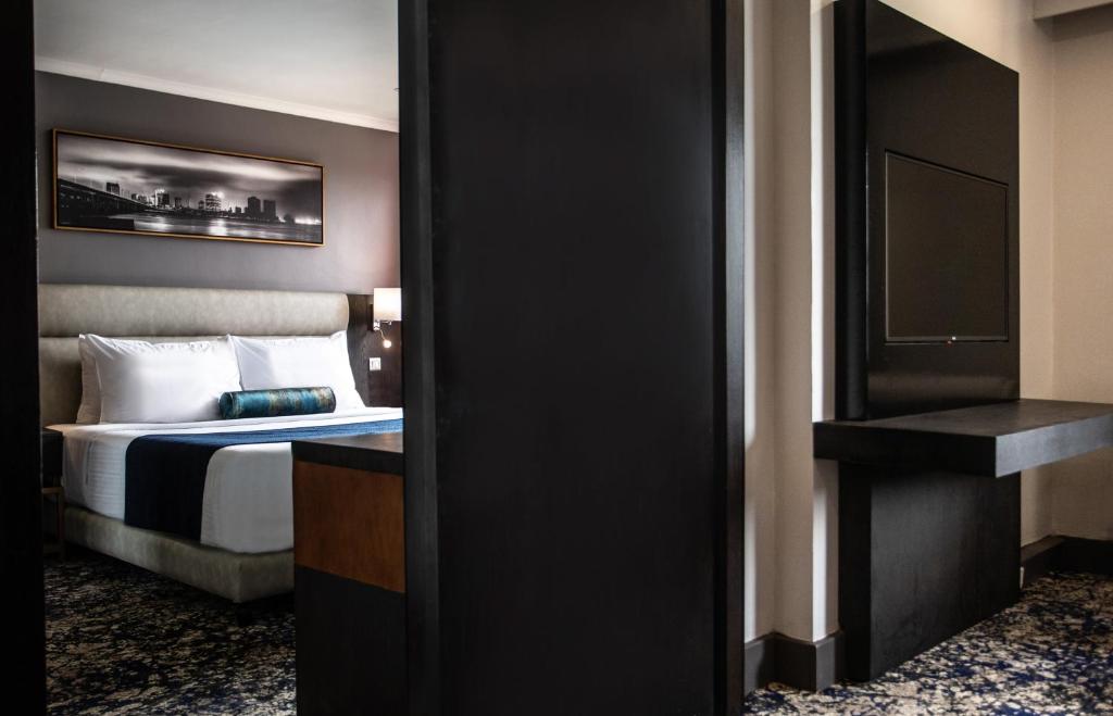 Postel nebo postele na pokoji v ubytování Mövenpick Hotel Ikoyi Lagos