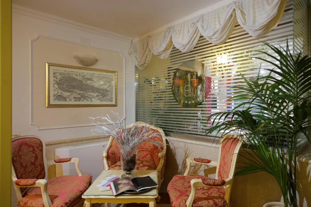 Posezení v ubytování Hotel Becher