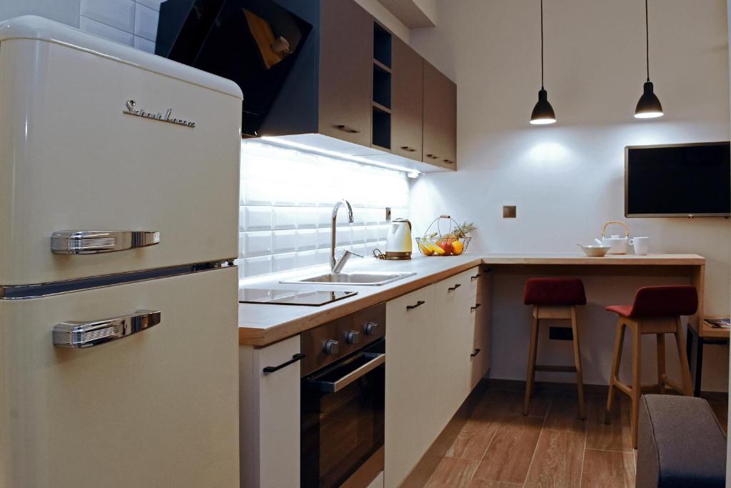 Q Luxury Rooms - One-Bedroom Apartment