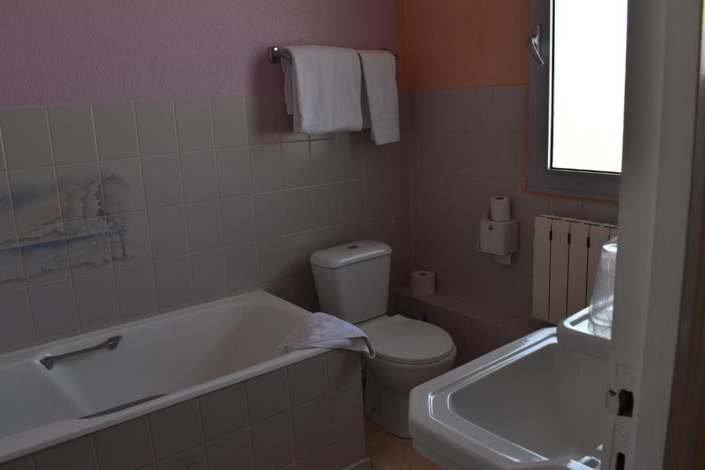 Hôtel Le Sauvage - Triple Room