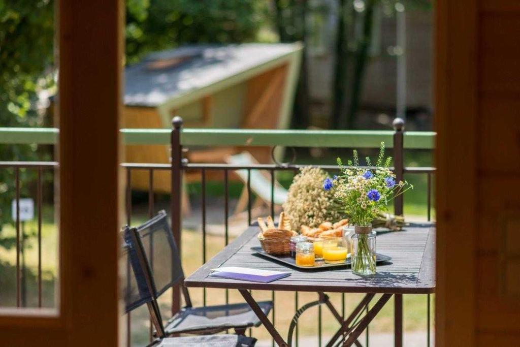 Rives Nature - Roulotte (3-4 Persons)