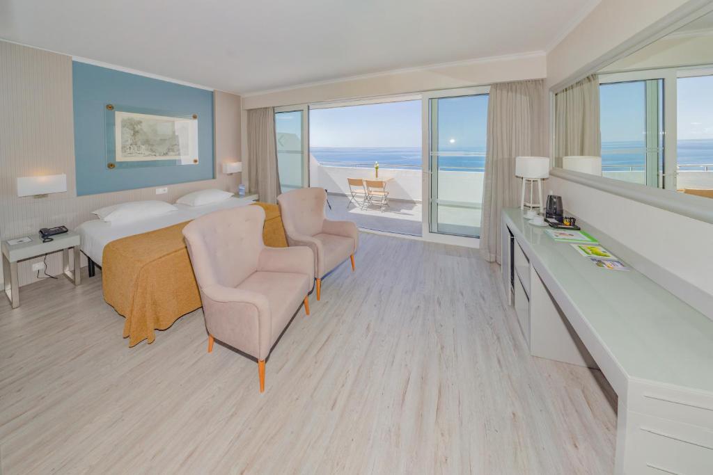 Hotel Orca Praia - Resim 14