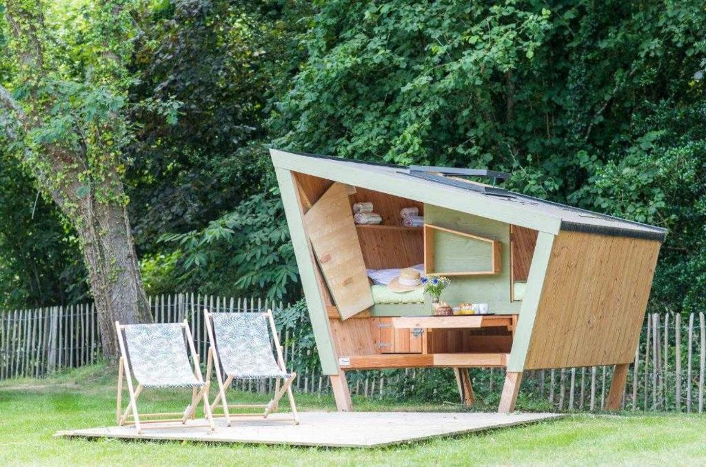 Rives Nature - Cabina In Legno Con Doccia E Sanitari Comuni (3m2)