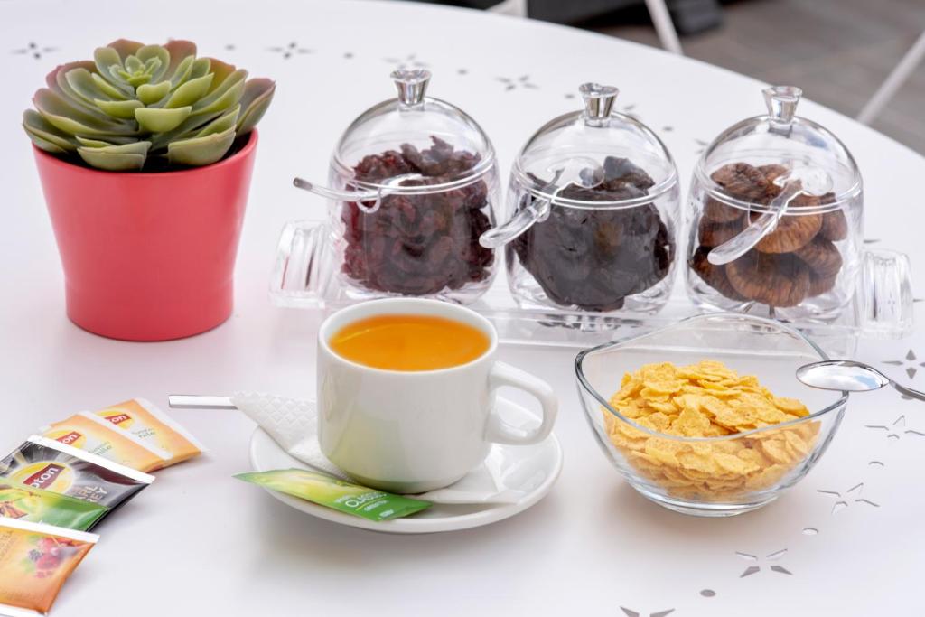 Athens Market Portrait - Resim 40