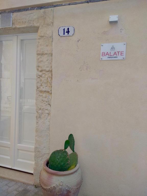 Zdjęcie z galerii obiektu Balate Dimora in Centro w mieście Ragusa