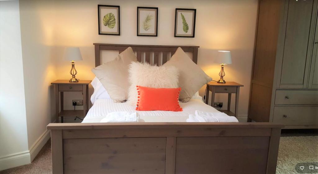 Loch Lomond Luxury 5 bed 5 bath Victorian Villa in Drymen