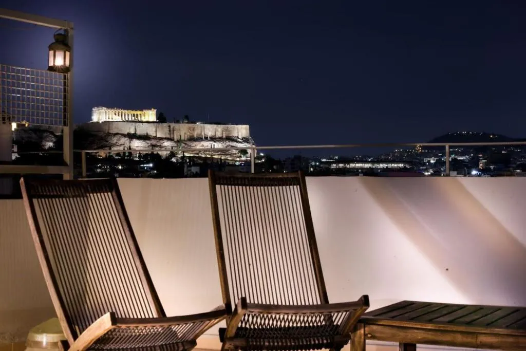 Luxury Maisonette with Acropolis View, Atena, Grecia