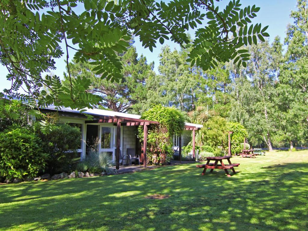 Alpine Adventure Holiday Park - Resim 16