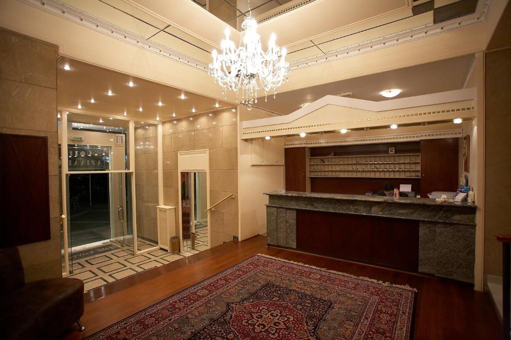 Achillion Hotel - 18