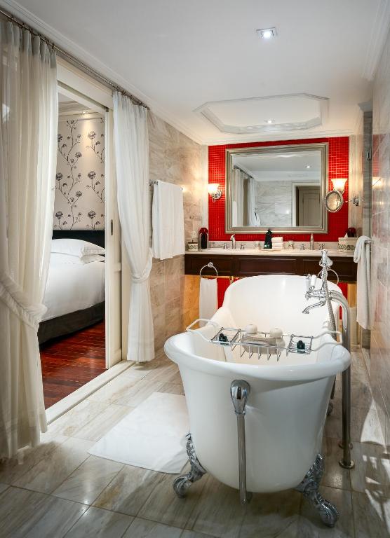 Suite Prestige Cánh Opera Có Giường Cỡ King Và Các Quyền Lợi Tại Lounge