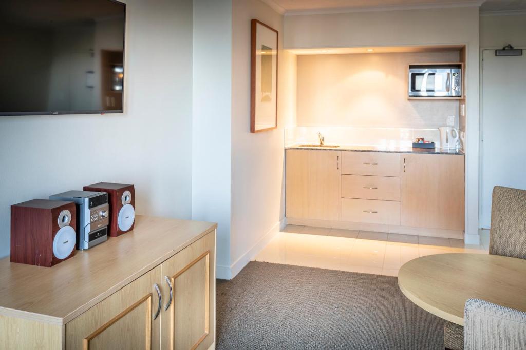 Kuchyň nebo kuchyňský kout v ubytování Copthorne Hotel Auckland City