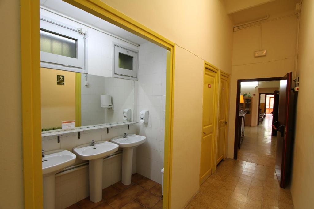 Kúpeľňa v ubytovaní Alberg Roques Blanques