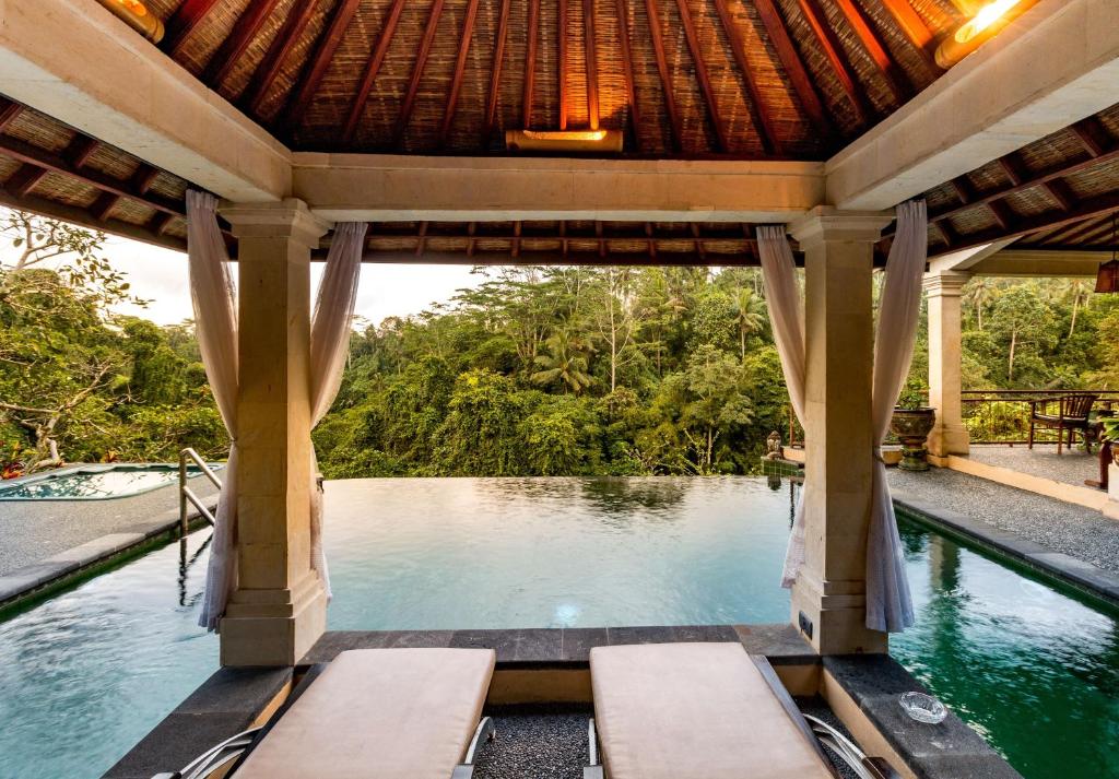 Piscina di Tanah Merah Art Resort by AGATA o nelle vicinanze