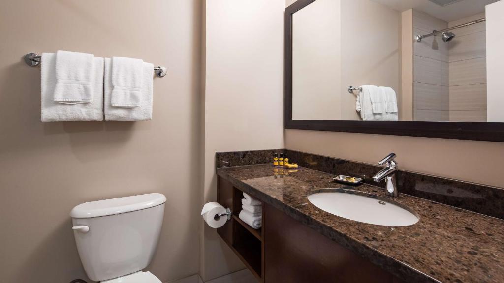 Koupelna v ubytování Best Western Plus Revelstoke