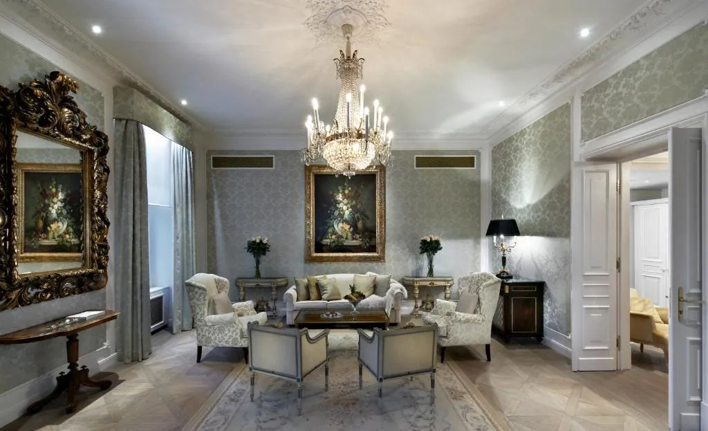 Superior Suite