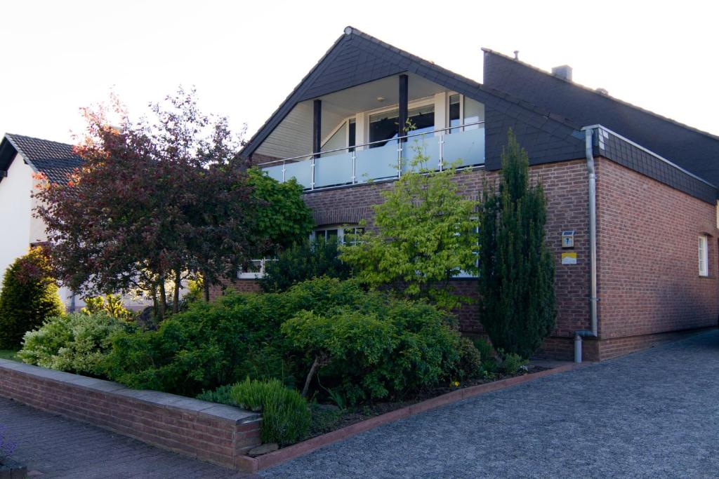 a brick house with a window on the side of it at FeWo Ferber in Andernach