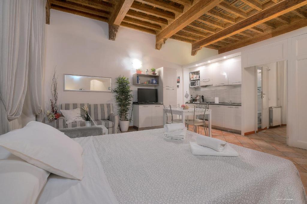 Kuchyňa alebo kuchynka v ubytovaní Wine Apartments Florence Moscato