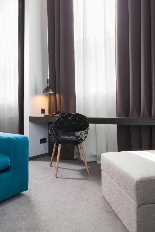 Część wypoczynkowa w obiekcie Loop Hotel Vilnius