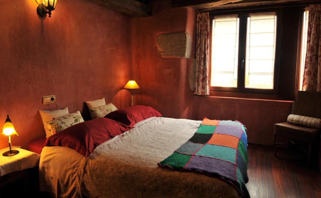 Postel nebo postele na pokoji v ubytování Casa Rural Ecológica Kaaño Etxea