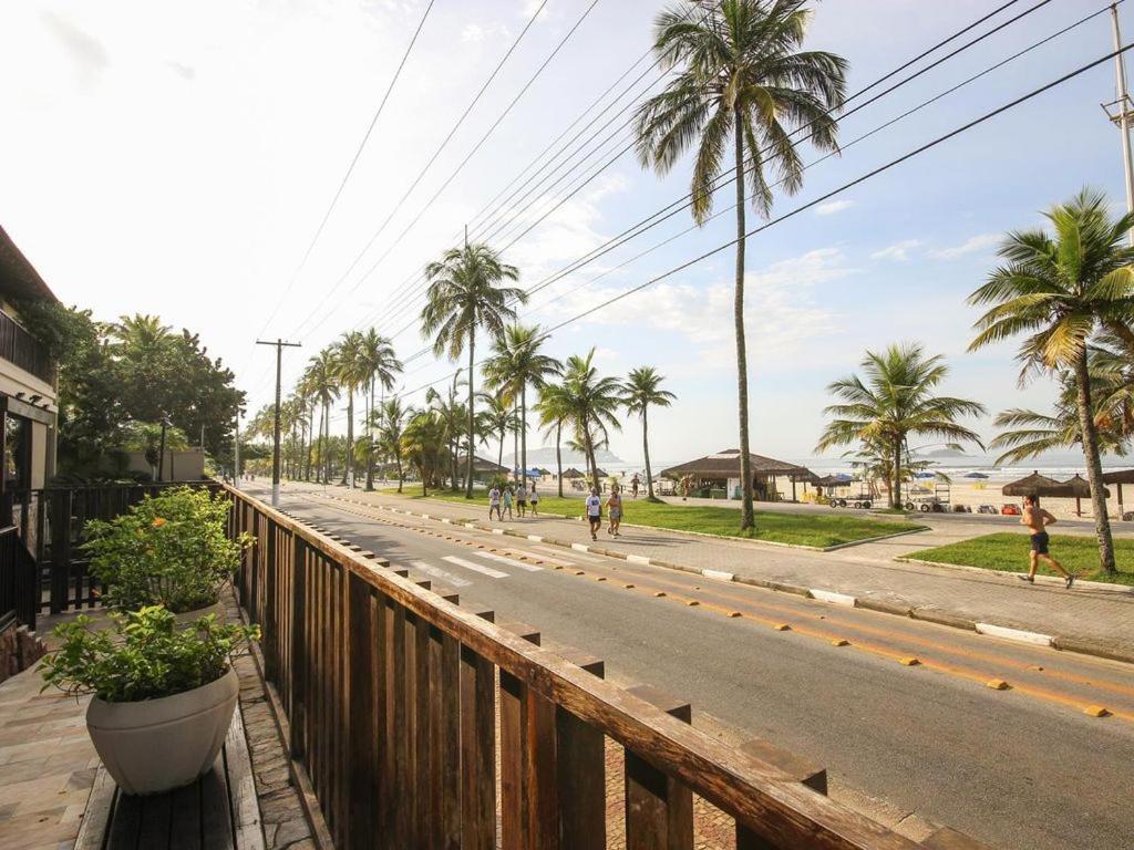  Condominio Pantai Enseada Guarujá