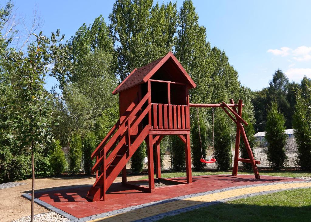 Herní místnost nebo prostor pro děti v ubytování Hostel Żywiec