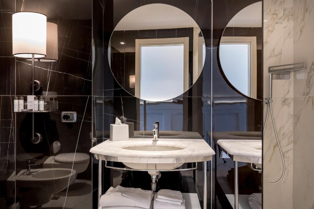 Savoia Hotel Rimini - Resim 36