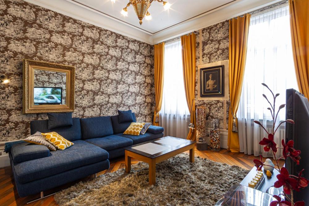 Posezení v ubytování Maison Longuevie