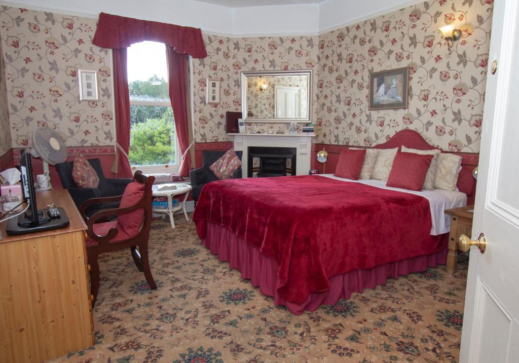 Penrose Bed & Breakfast - Deluxe King Room