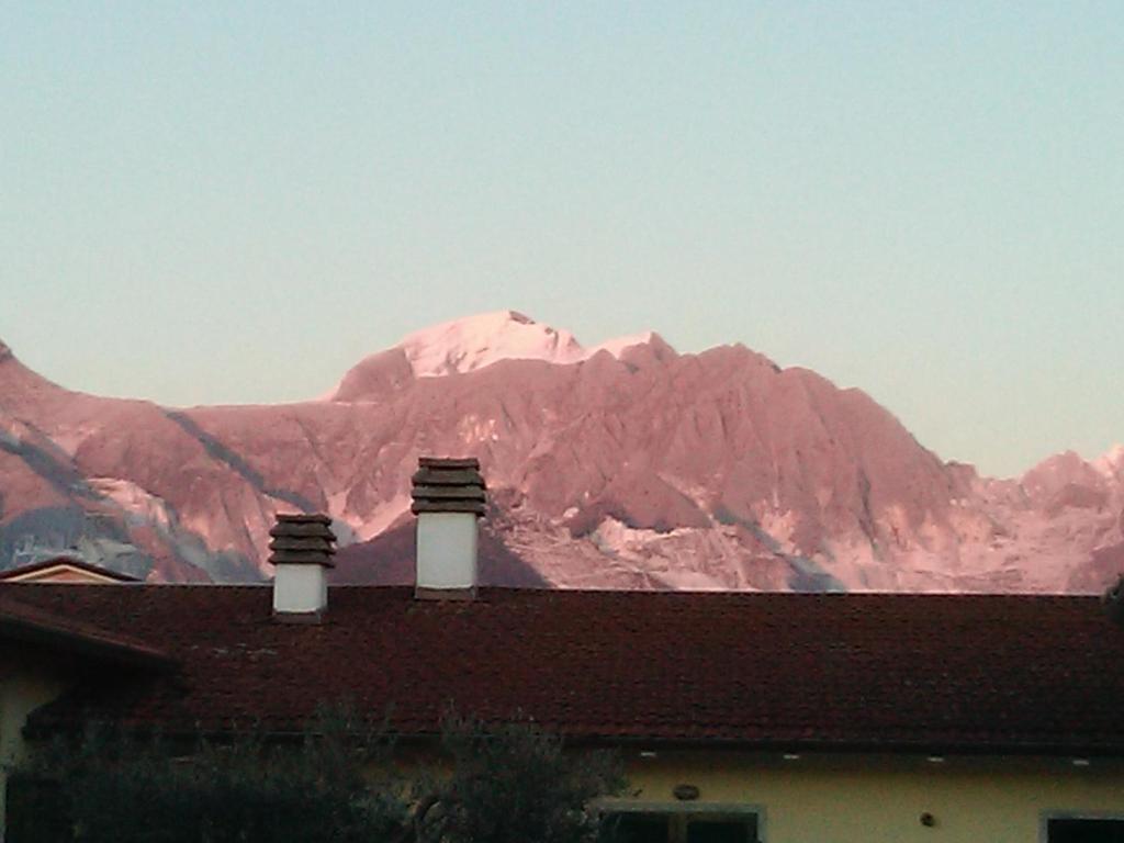 Nespecifikovaný výhled na hory nebo výhled na hory při pohledu z bed and breakfast
