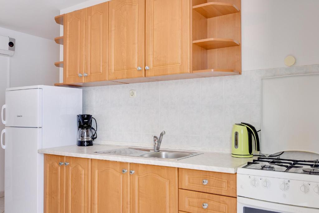 Kuchnia lub aneks kuchenny w obiekcie Holiday Home Mihael
