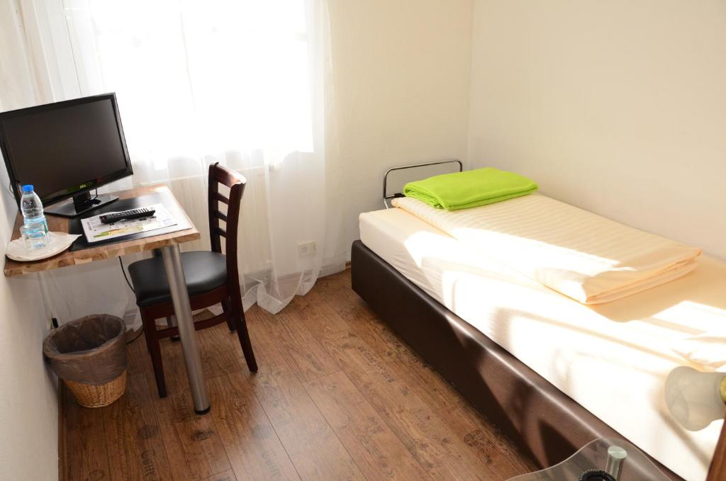 Hotel Mörike - Single Room