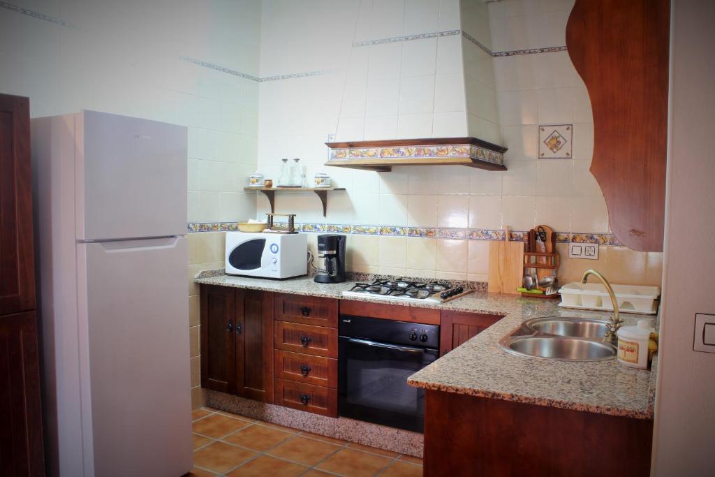 CASAS RURALES MOLINO LA ERMITA, Zahara de la Sierra – Precios ...