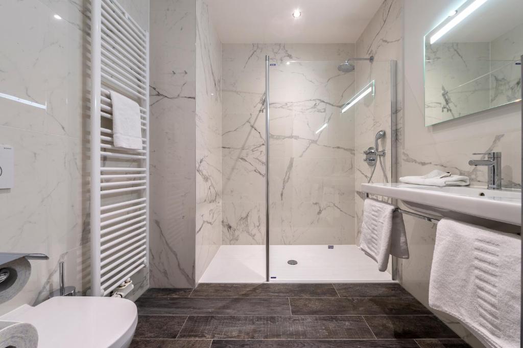 Hotel Monarc - Resim 14