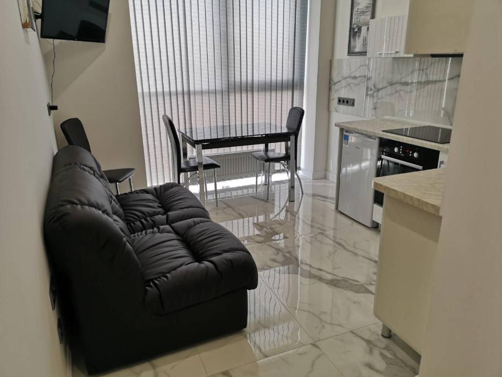 Area tempat duduk di Apartment on Frantsuz'ky Bulvar