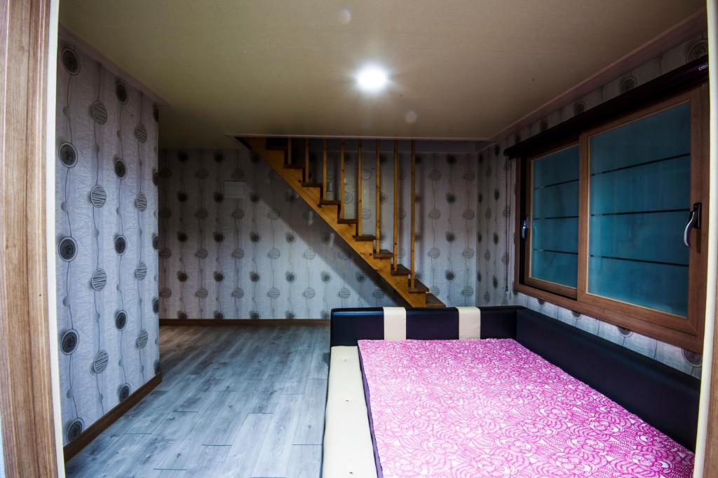 Wind Come Pension Gyeongju - Casa Con Due Camere Da Letto