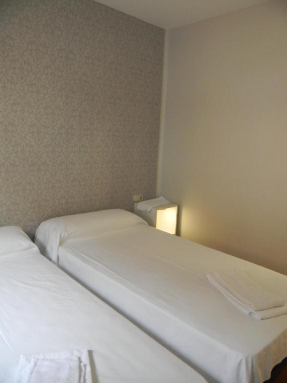 reservar hotel en Villava