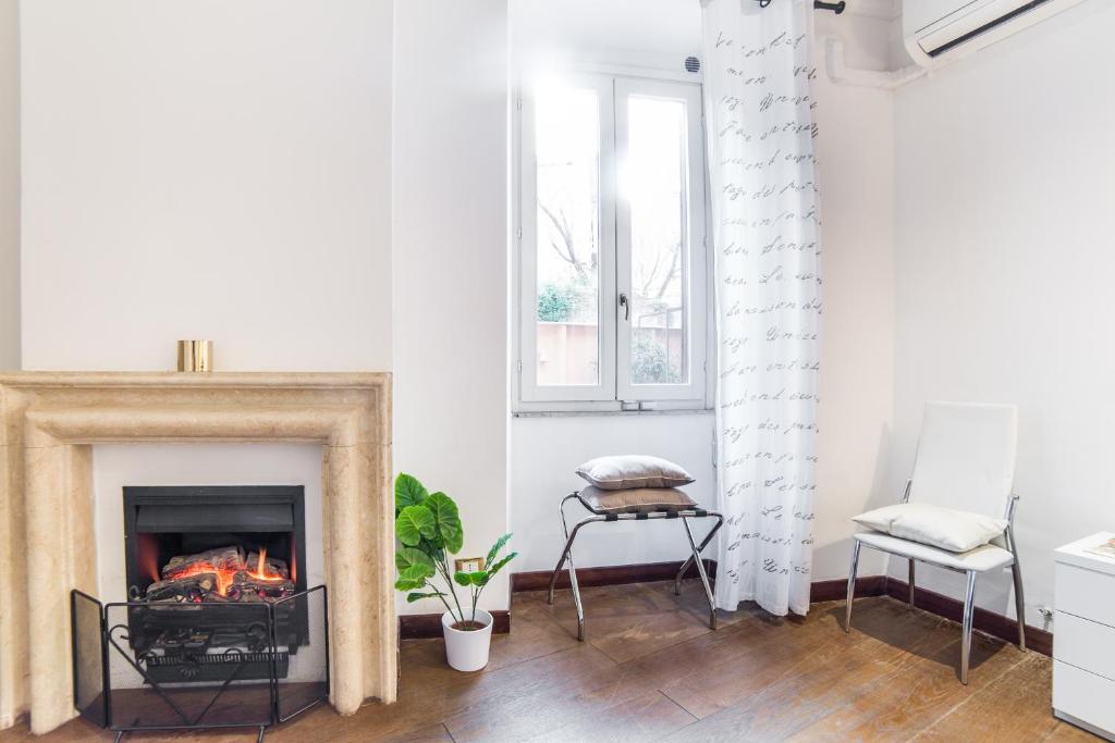 A seating area at Sant'Angelo Apartments