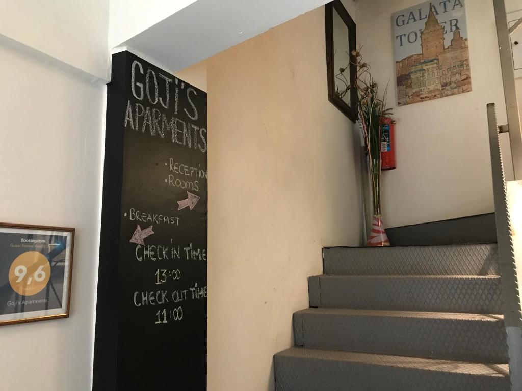 Goji's Apartments - 10