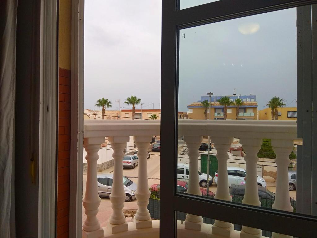 A balcony or terrace at Fantastico Apartamento con solárium