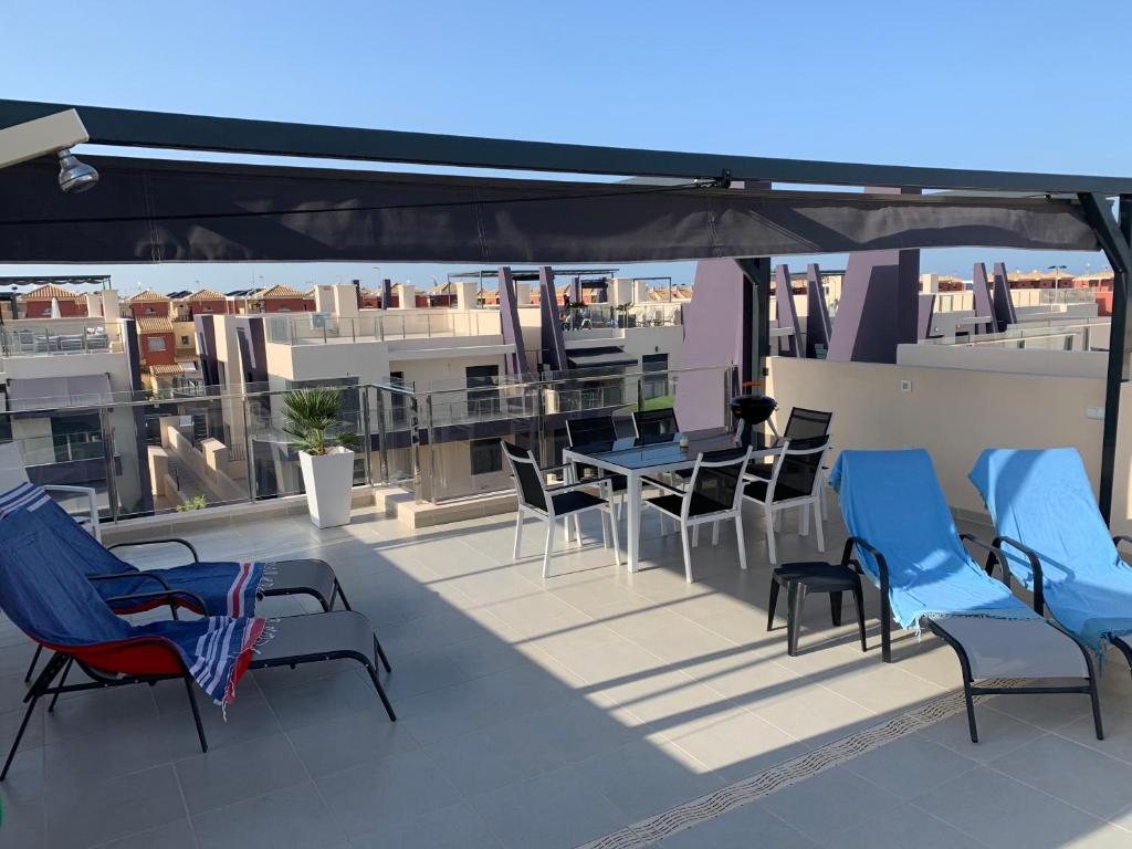 Balkón nebo terasa v ubytování Casa Higuericas- Penthouse Beach - Torre de la Horadada