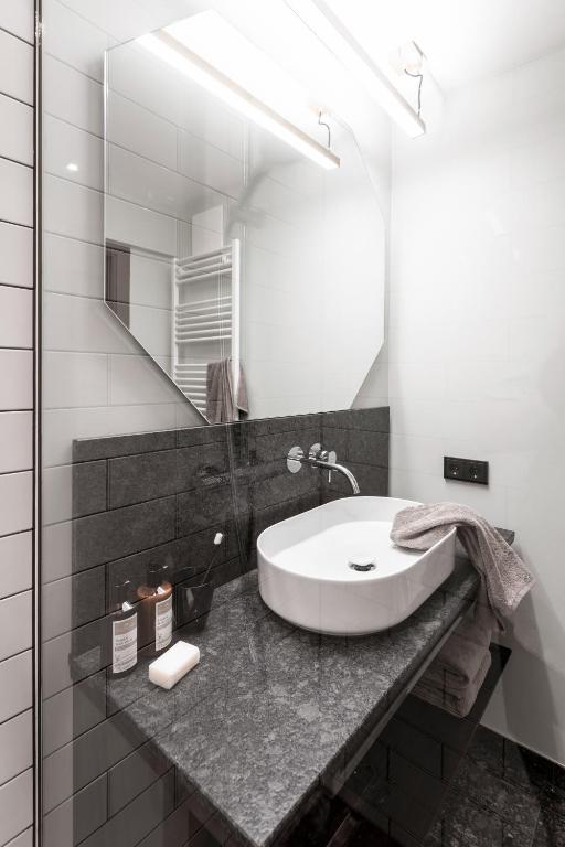 Alpine Hideaway ZILLERTALERHOF - 4 Sterne Superior - 6