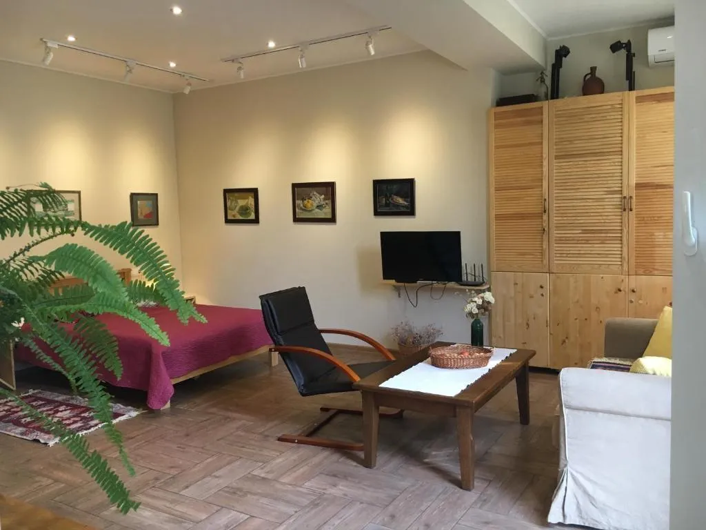 Cozy Studio at Chovelidze 8, Tbilisi, Georgia