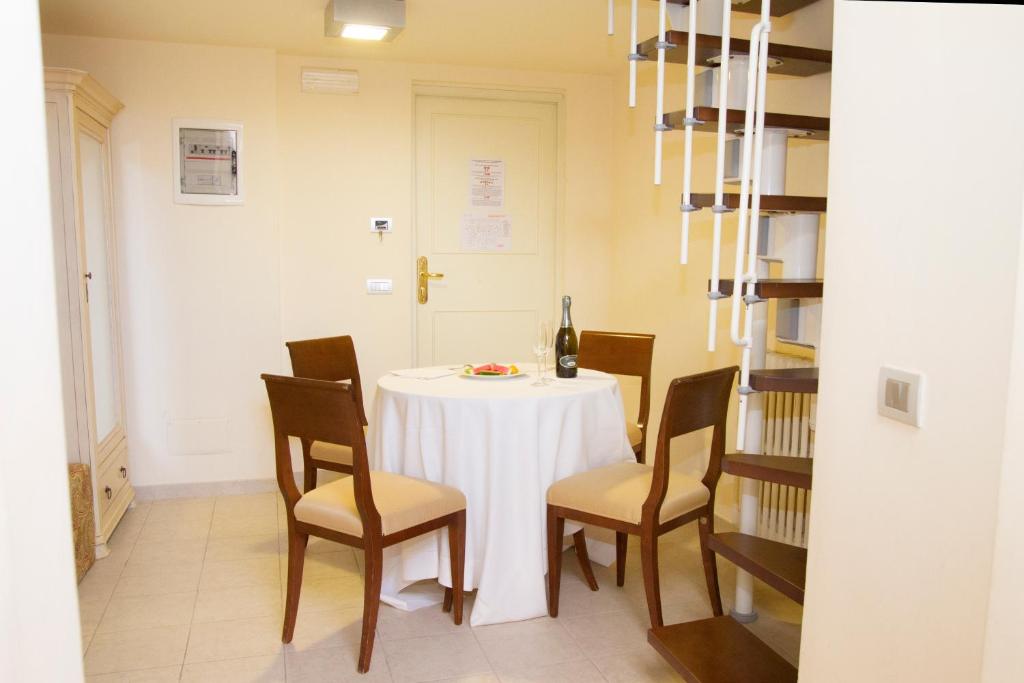 Posezení v ubytování Hotel Lanzillotta