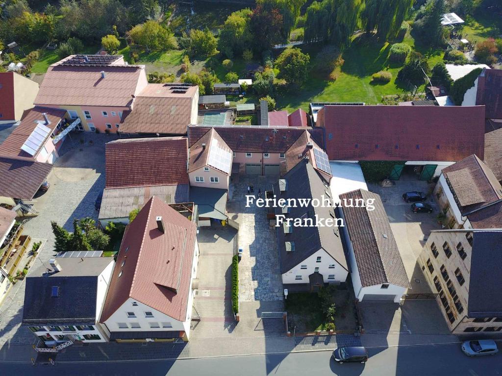 an overhead view of a small town with buildings at Ferienwohnung Franken in Fürth