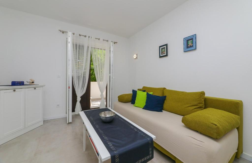 Istumisnurk majutusasutuses Apartment M&J Supetar