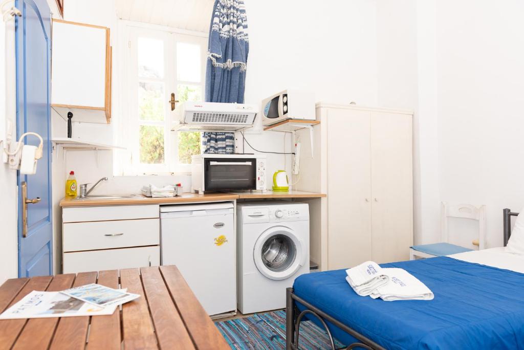 El Greco Studios - Doppelzimmer Mit Gartenansicht