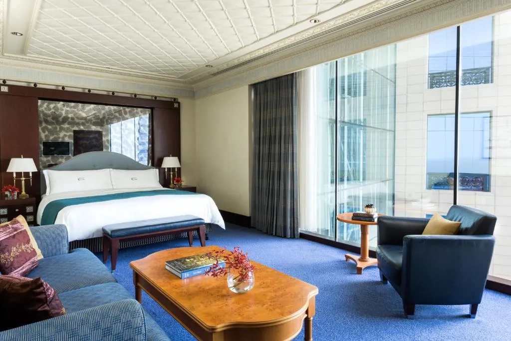 Executive King Room