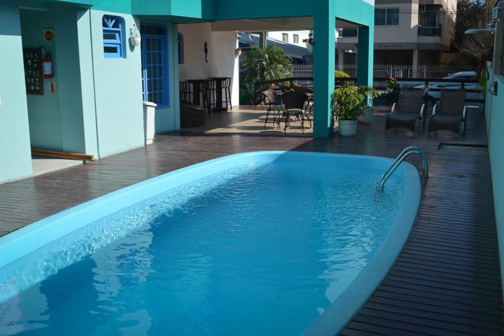  Dom Fish Hotel